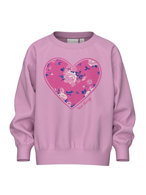 Se NAME IT Sweatshirt 'VILOUI'  ultramarinblå / eosin / lys pink / hvid ved About You