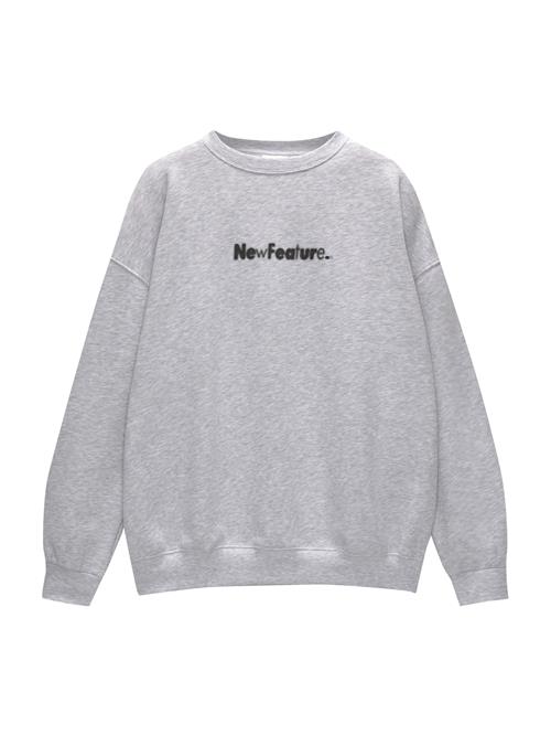 Se Pull&Bear Sweatshirt  grå-meleret / sort ved About You