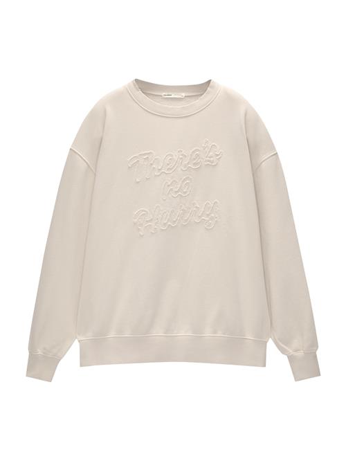 Se Pull&Bear Sweatshirt  ecru ved About You