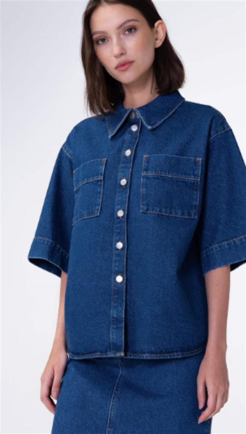 Aligne Bluse 'GIANA SHORT SLEEVE DENIM'  blå