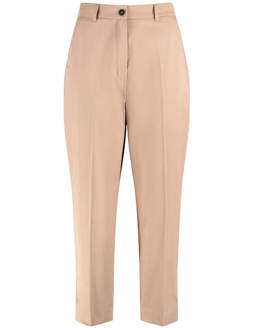 Se GERRY WEBER Bukser med lægfolder ' Kir:sty'  beige ved About You