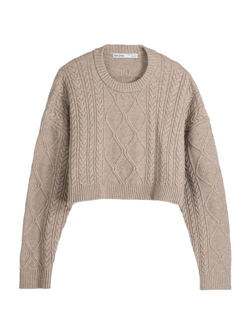 Se Bershka Pullover  chamois ved About You