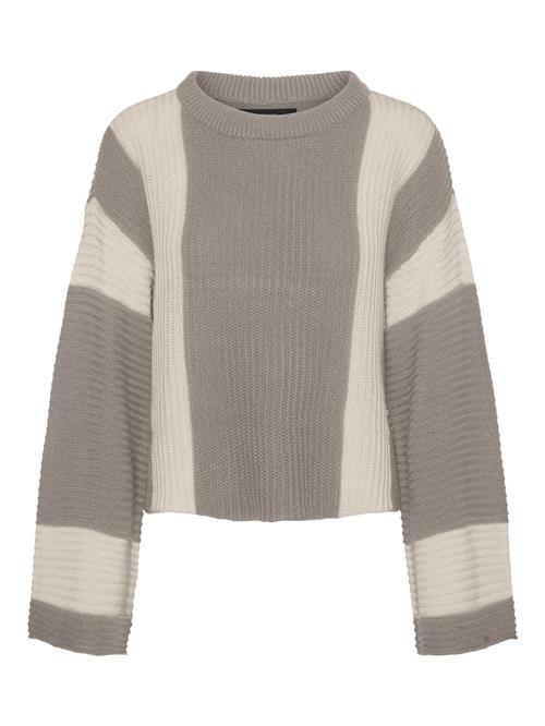 Se VERO MODA Pullover 'GIGI'  beige / grå ved About You