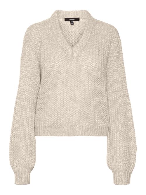 Se VERO MODA Pullover 'VMThunder'  creme ved About You