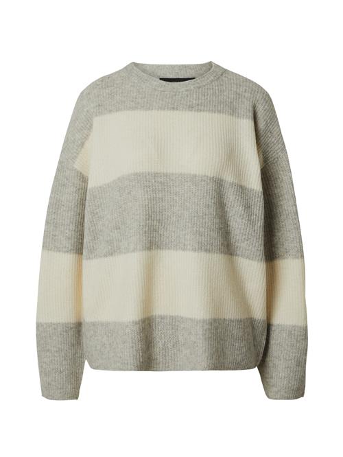 Se VERO MODA Pullover 'VMNatahlie'  creme / grå-meleret ved About You