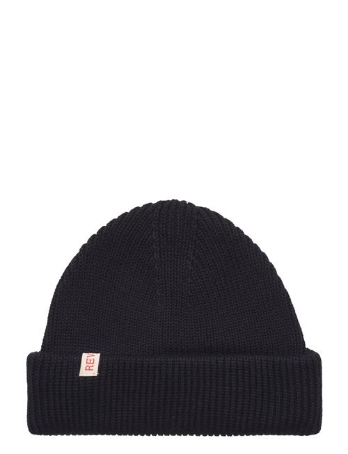 Se Revolution Fisherman Beanie Revolution Black ved Booztlet