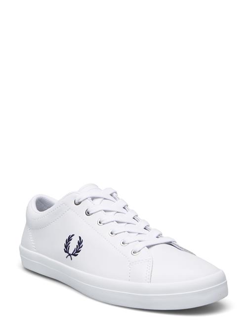 Se Baseline Leather Fred Perry White ved Booztlet