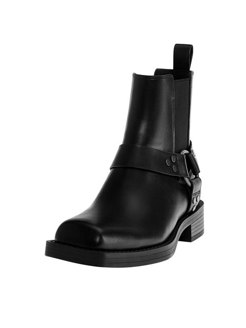 Se Pull&Bear Chelsea Boots  sort ved About You