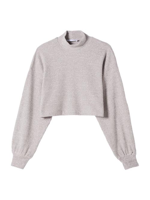 Se Bershka Pullover  grå ved About You