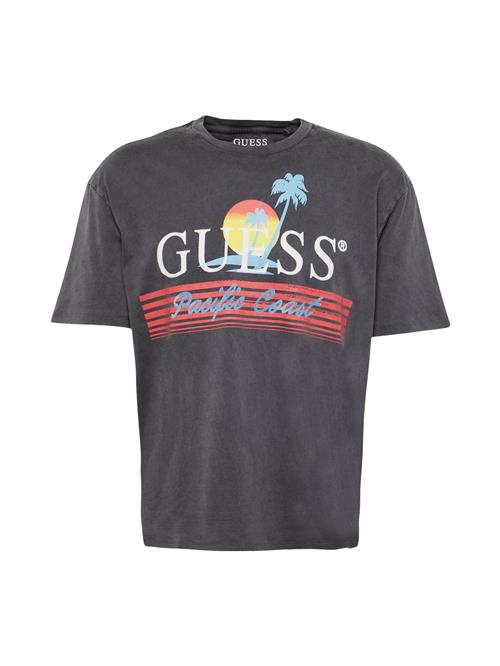 Se GUESS Bluser & t-shirts 'PACIFIC COAST'  lyseblå / antracit / rød ved About You