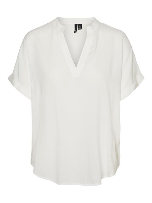 Se VERO MODA Bluse 'VMBeauty'  hvid ved About You