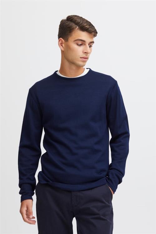 Se Casual Friday Cfkent Merino Crew Neck Knit Mand Navy Sweaters Slim Fit Str L Merino - hos Magasin ved Magasin