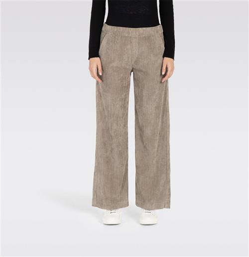 Se MAC Jeans Chiara Kvinde Oxide Brown Bukser Str W40 / L32 - hos Magasin ved Magasin