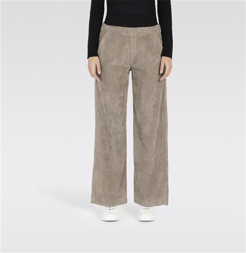 Se MAC Jeans Chiara Kvinde Oxide Brown Bukser Str W38 / L32 - hos Magasin ved Magasin