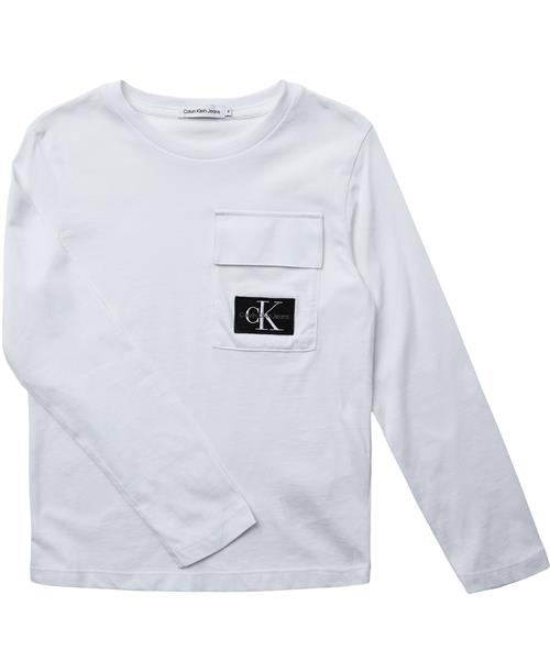 Calvin Klein Long Sleeve Tshirt Str 12 år - Yaf Langærmede T-shirts Bomuld hos Magasin