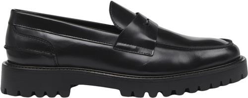 Se Garment Project Aaron Penny Loafer Black Polido Mand Black Loafers Str 43 - Læder hos Magasin ved Magasin