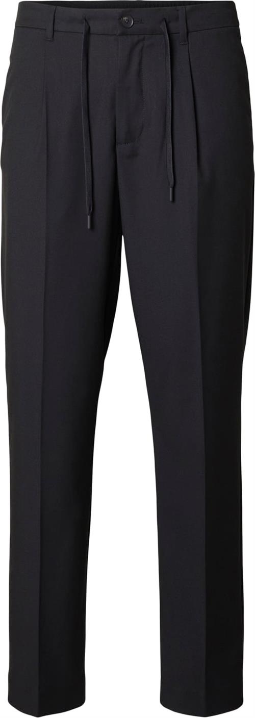 Se Selected Homme Slh190reg Tapered Leroy Pleat Pant Mand Sort Chinos Str XXL - hos Magasin ved Magasin