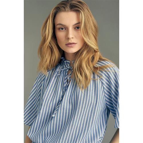 A-VIEW Safia Blouse Kvinde Blue/white Stribe Kortærmede Bluser Str 44 - hos Magasin