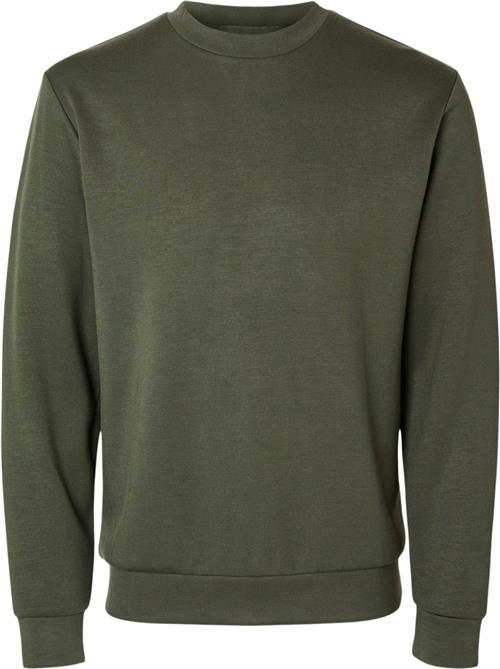 Se Selected Homme Slhemanuel Soft Crew Neck Sweat NOO Mand Forest Night Sweatshirts Str L - hos Magasin ved Magasin