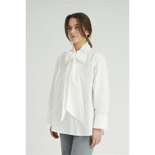 Se A-VIEW Bow Shirt Kvinde White Langærmede Skjorter Str 42 - hos Magasin ved Magasin