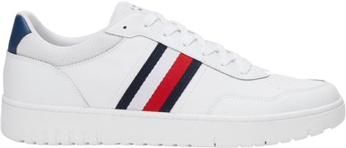 Se Tommy Hilfiger TH Basket Core Lite Mand White Sneakers Str 45 - hos Magasin ved Magasin