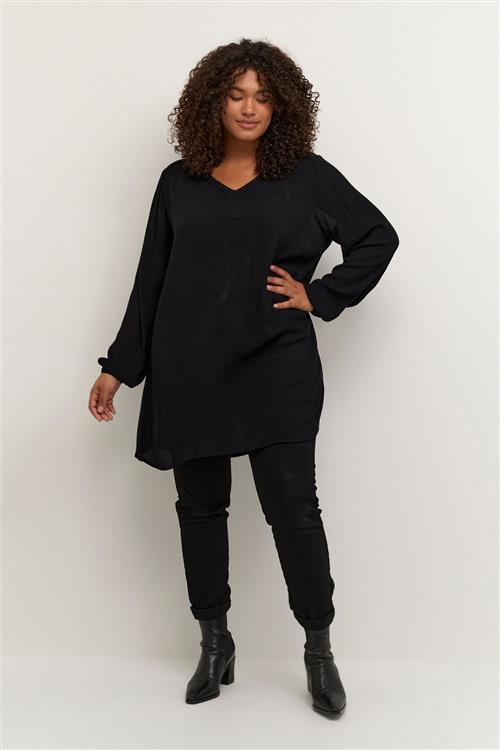 Se Kaffe Curve Kcami LS Tunic Kvinde Sort Tunikaer Str 42 - hos Magasin ved Magasin