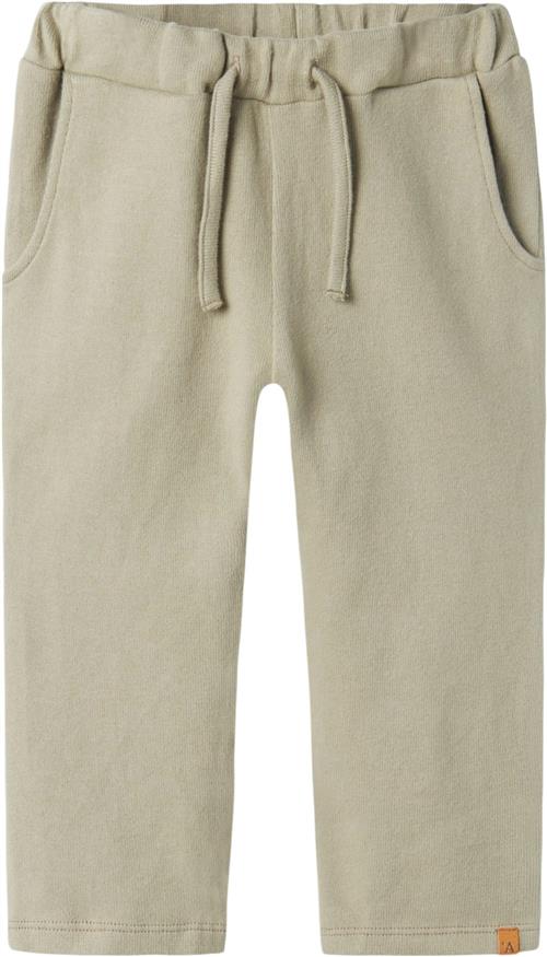 Lil' Atelier Nmmthoro REG Pant LIL Str 98 - Seagrass Bukser hos Magasin