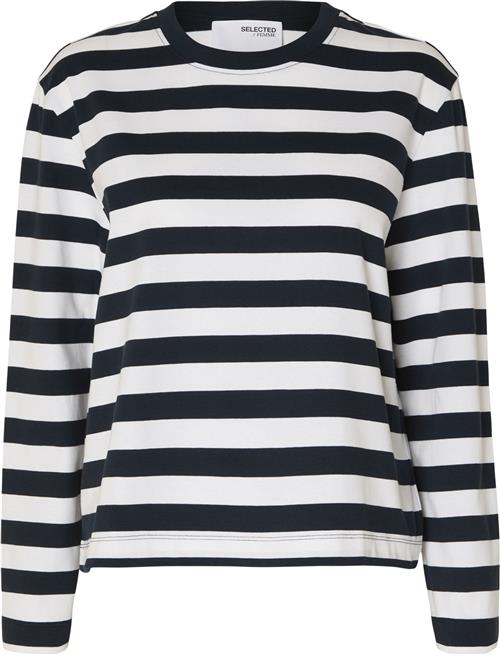 Se Selected Femme Slfessential LS Striped Boxy TEE NO Kvinde Dark Sapphire/bright White - Wide Langærmede T-shirts Str L - hos Magasin ved Magasin