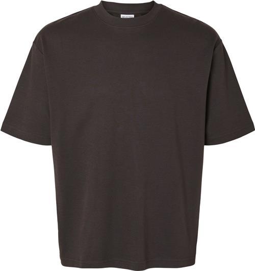 Selected Homme Slhlooseoscar SS Oneck TEE Noos Mand Chocolate Torte Kortærmede T-shirts Loose Fit Str M - hos Magasin