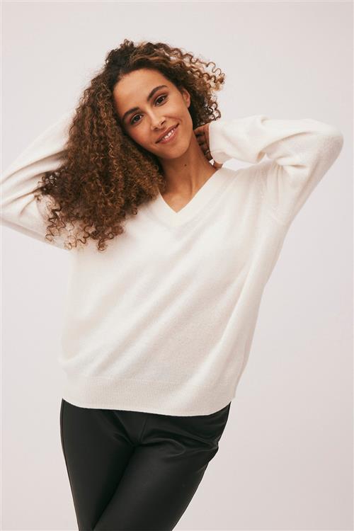 Se Magasin du Nord Collection Magasin Mabel 10 100% Cashmere Kvinde Off White Sweaters Str L Cashmere ved Magasin