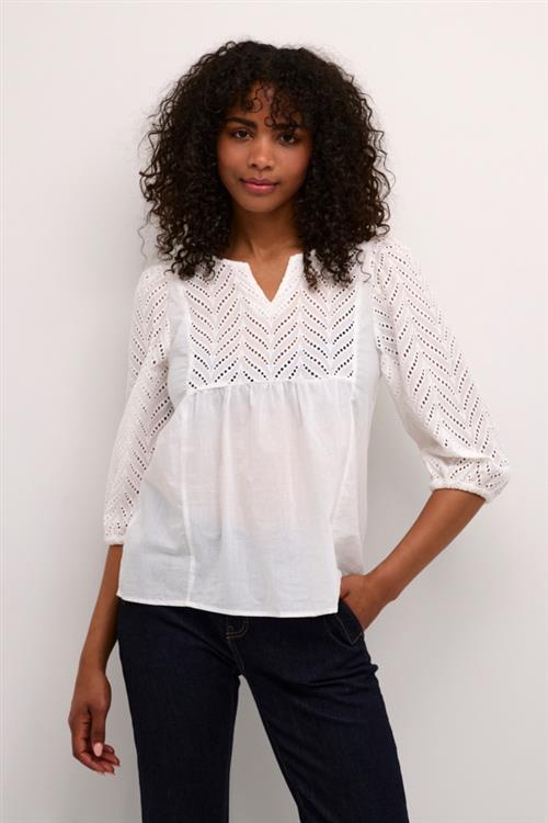 Culture Cutoril Blouse Kvinde Spring Gardenia Langærmede Bluser Str M - hos Magasin