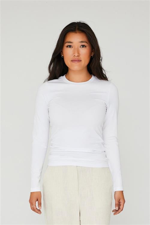 A-VIEW Stabil top l/s Kvinde White Langærmede T-shirts Str XS - hos Magasin