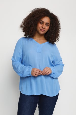 Se Kaffe Curve Kcami LS Blouse Kvinde Vista Blue Langærmede Bluser Str 46 - hos Magasin ved Magasin