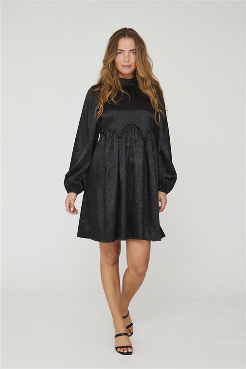 Se A-VIEW Lela Dress Kvinde Black Korte Kjoler Str 44 - hos Magasin ved Magasin