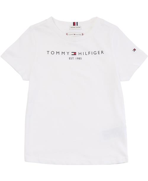 Se Tommy Hilfiger Essential TEE S/S Str 3 år / 98 cm - White Kortærmede T-shirts Bomuld hos Magasin ved Magasin