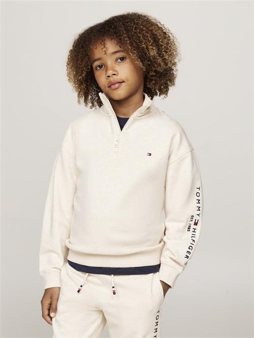 Tommy Hilfiger U Essential Half ZIP Sweatshirt Str 8 - Calico Heather Sweatshirts hos Magasin