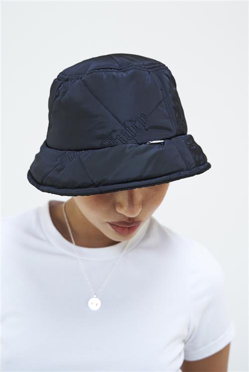 Juicy Couture Mirabeau Bucket HAT ONE SIZE - Bøllehatte hos Magasin