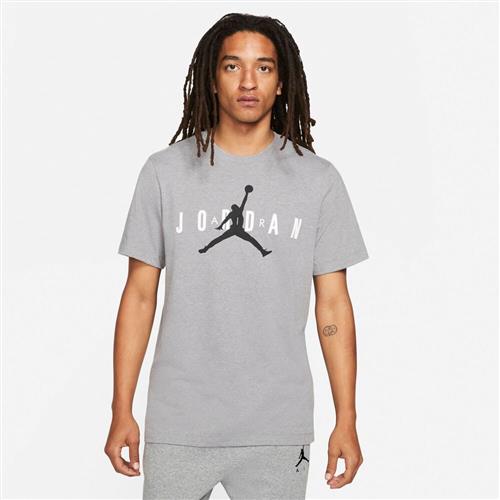 Se Nike Jordan Air Wordmark T Shirt L - T-shirts hos Magasin ved Magasin