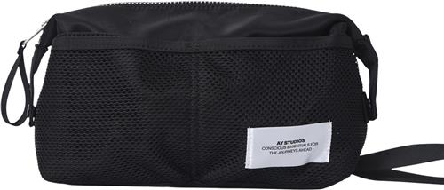 Se AY Studios Wash bag ONE SIZE - Skuldertasker Nylon hos Magasin ved Magasin