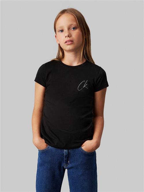 Calvin Klein CK Signage Slim SS Tshirt Str 10 - Ck Black Kortærmede T-shirts hos Magasin