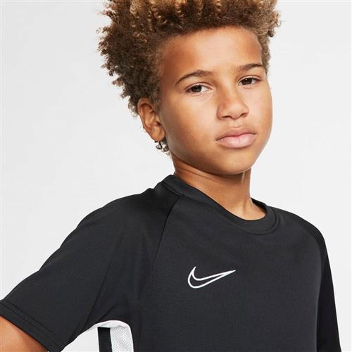 Se Nike Dri Fit Academy T Shirt 137-147 / M - T-shirts Polyester hos Magasin ved Magasin