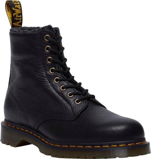 Se Dr. Martens 1460 Wl Black Grizzly Mand Black Snørestøvler Str 44 - hos Magasin ved Magasin