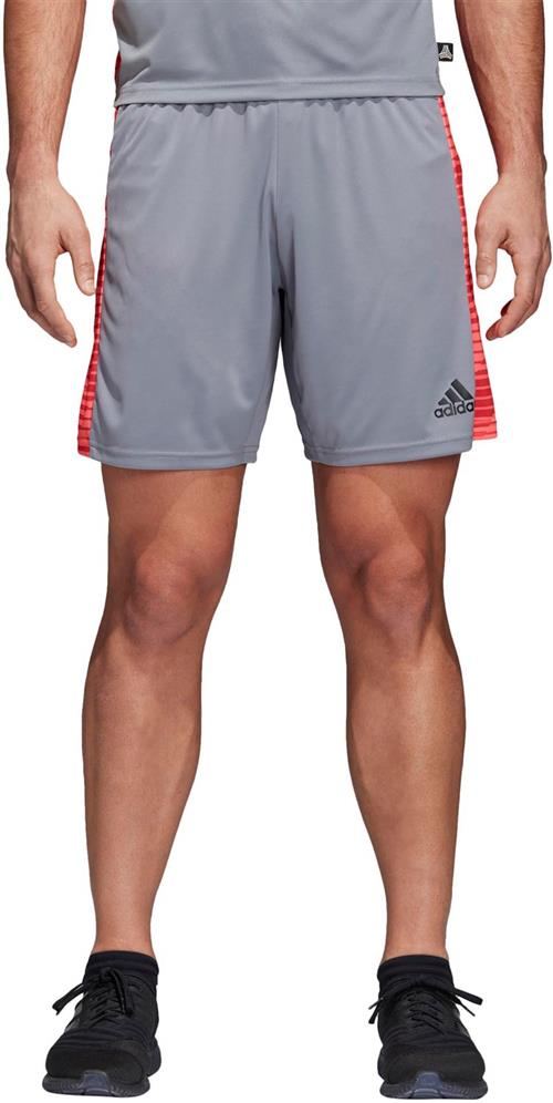 adidas Tango Graphic Shorts L - Træningsshorts hos Magasin