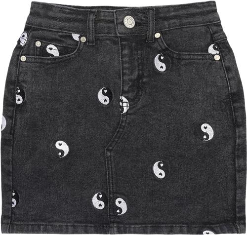 Se The New Tnlykke Denim Skirt Str 158-164 cm/13-14 år Denim Piger - Black Denim Wash Nederdele hos Magasin ved Magasin