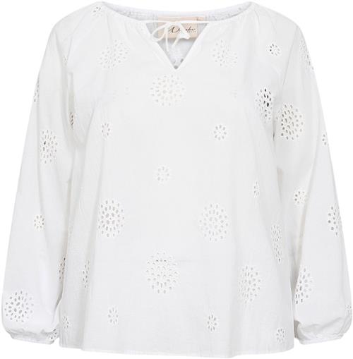 Se Wasabiconcept Curvy Wagit 1 Bluse Hvid Kvinde 1000 Hvid Langærmede Bluser Str 42/44 - hos Magasin ved Magasin