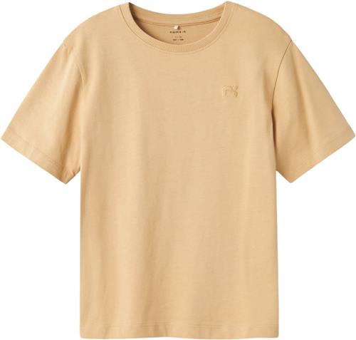 Name It Nkmgreg SS Nreg TOP Noos Str 122/128 - Warm Sand Kortærmede T-shirts hos Magasin