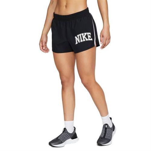 Nike Swoosh Dri Fit 10k Lobeshorts XS - Træningsshorts hos Magasin