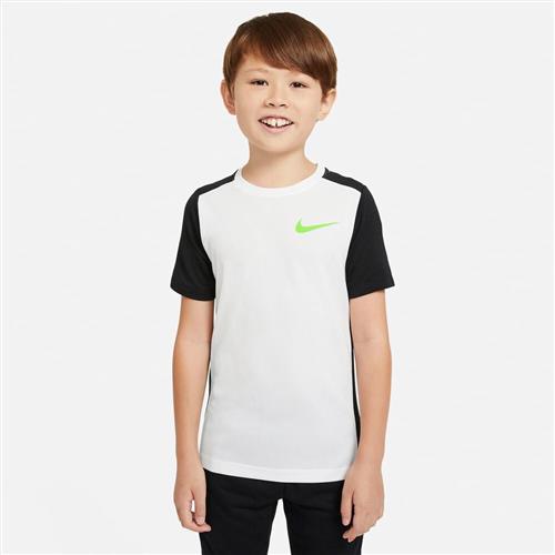 Se Nike Nike Instacool Big Kids 128-137 / S - T-shirts hos Magasin ved Magasin