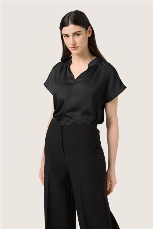 Se Soaked in Luxury Slparis Top Kvinde Black Kortærmede Bluser Classic Fit Str XL - hos Magasin ved Magasin