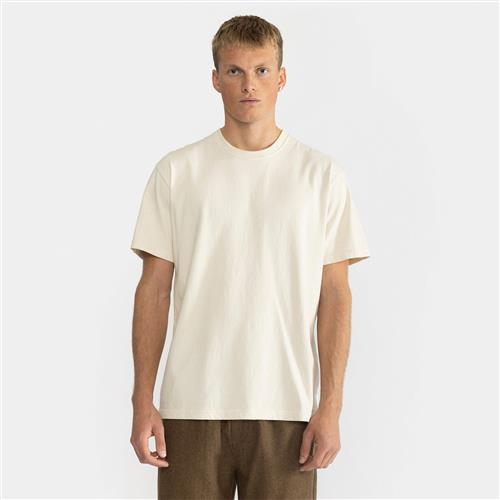 RVLT / Revolution Loose fit Tshirt With our Brand R on Back Mand Offwhite Kortærmede T-shirts Str XL - Bomuld hos Magasin